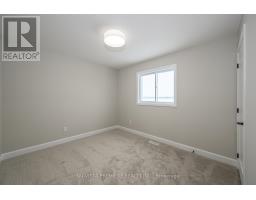 125 WATTS DRIVE - 21