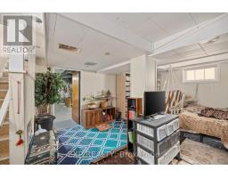 11 WEST AVENUE W - 21