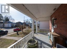 11 WEST AVENUE W - 5
