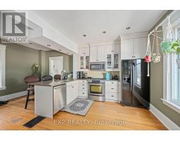 11 WEST AVENUE W - 9