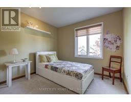 10 TIMBERLANE CRESCENT - 27