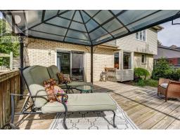 10 TIMBERLANE CRESCENT - 43