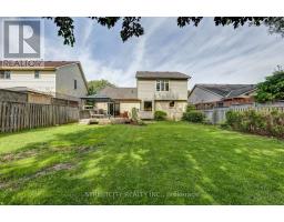 10 TIMBERLANE CRESCENT - 47
