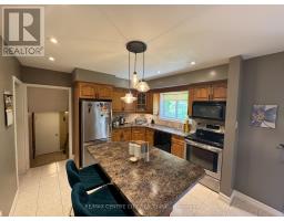 1462 GLENGARRY AVENUE - 13