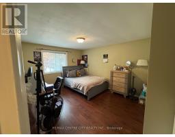 1462 GLENGARRY AVENUE - 21