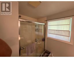 1462 GLENGARRY AVENUE - 29