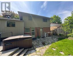 1462 GLENGARRY AVENUE - 38