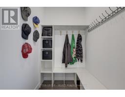 144 WINLOW WAY - 4