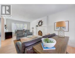 49 MERIDENE CRESCENT E - 15
