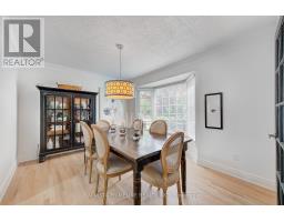 49 MERIDENE CRESCENT E - 17