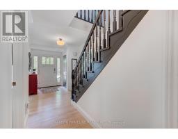 49 MERIDENE CRESCENT E - 28
