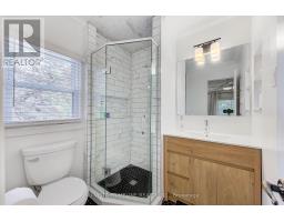 49 MERIDENE CRESCENT E - 34
