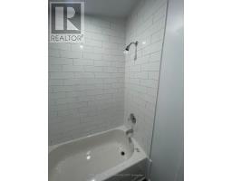 292 SIMCOE STREET - 36