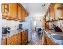 1693 MOFFATT AVENUE - 10