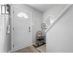 18 - 166 SOUTHDALE ROAD W - 2