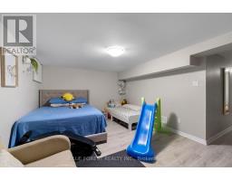 18 - 166 SOUTHDALE ROAD W - 24