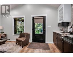 9941 NIPIGON STREET - 38