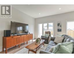 6713 HAYWARD DRIVE - 16