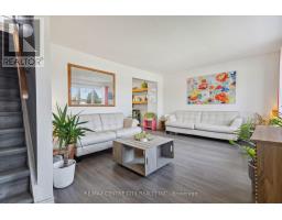 157 HIGHVIEW DRIVE - 10