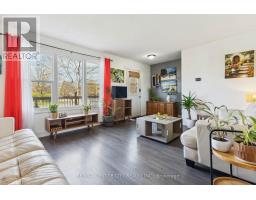 157 HIGHVIEW DRIVE - 12