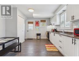 157 HIGHVIEW DRIVE - 21