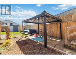157 HIGHVIEW DRIVE - 40