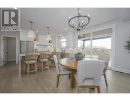2202 ROBBIE S WAY - 12