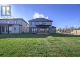 2202 ROBBIE S WAY - 2