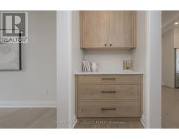 2202 ROBBIE S WAY - 21