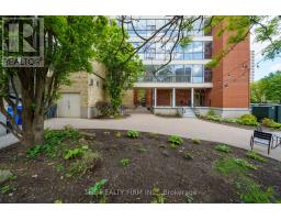 301 - 440 WELLINGTON STREET - 25