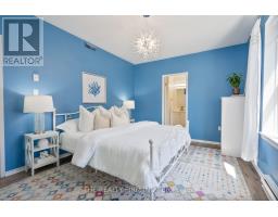 301 - 440 WELLINGTON STREET - 7