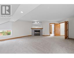 1554 HASTINGS DRIVE - 19