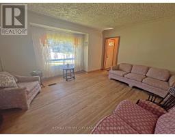 14 BELL AVENUE - 16