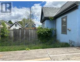 107 ADELAIDE STREET N - 13
