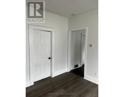 107 ADELAIDE STREET N - 18