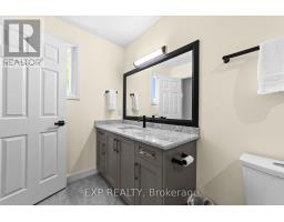 673 SPRUCEWOOD DRIVE - 23
