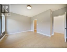 482 JULIANNA COURT - 18
