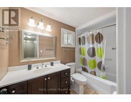 159 WALMER GARDENS - 15