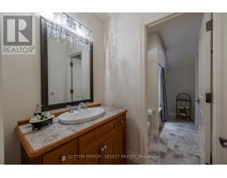 613 EAGLETRACE DRIVE - 33