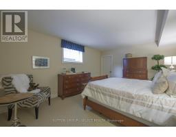 613 EAGLETRACE DRIVE - 41