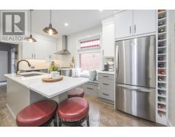 174 BRISCOE STREET E - 13