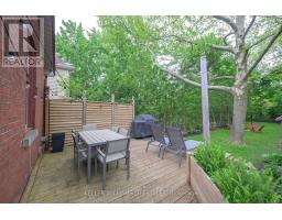 174 BRISCOE STREET E - 32