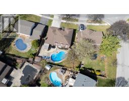 863 GRIFFITH STREET - 4