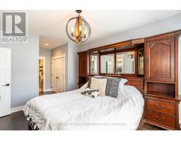 7 SUNRISE LANE - 24