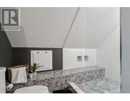 414 BAKER STREET - 31