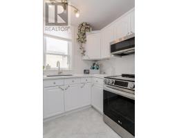 51 LOCUST STREET - 17