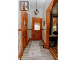 51 LOCUST STREET - 5