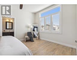 3 - 727 APRICOT DRIVE - 29