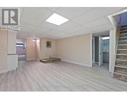 114 OAK AVENUE - 30