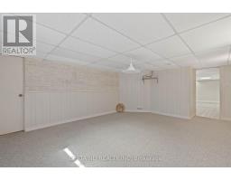 114 OAK AVENUE - 34
